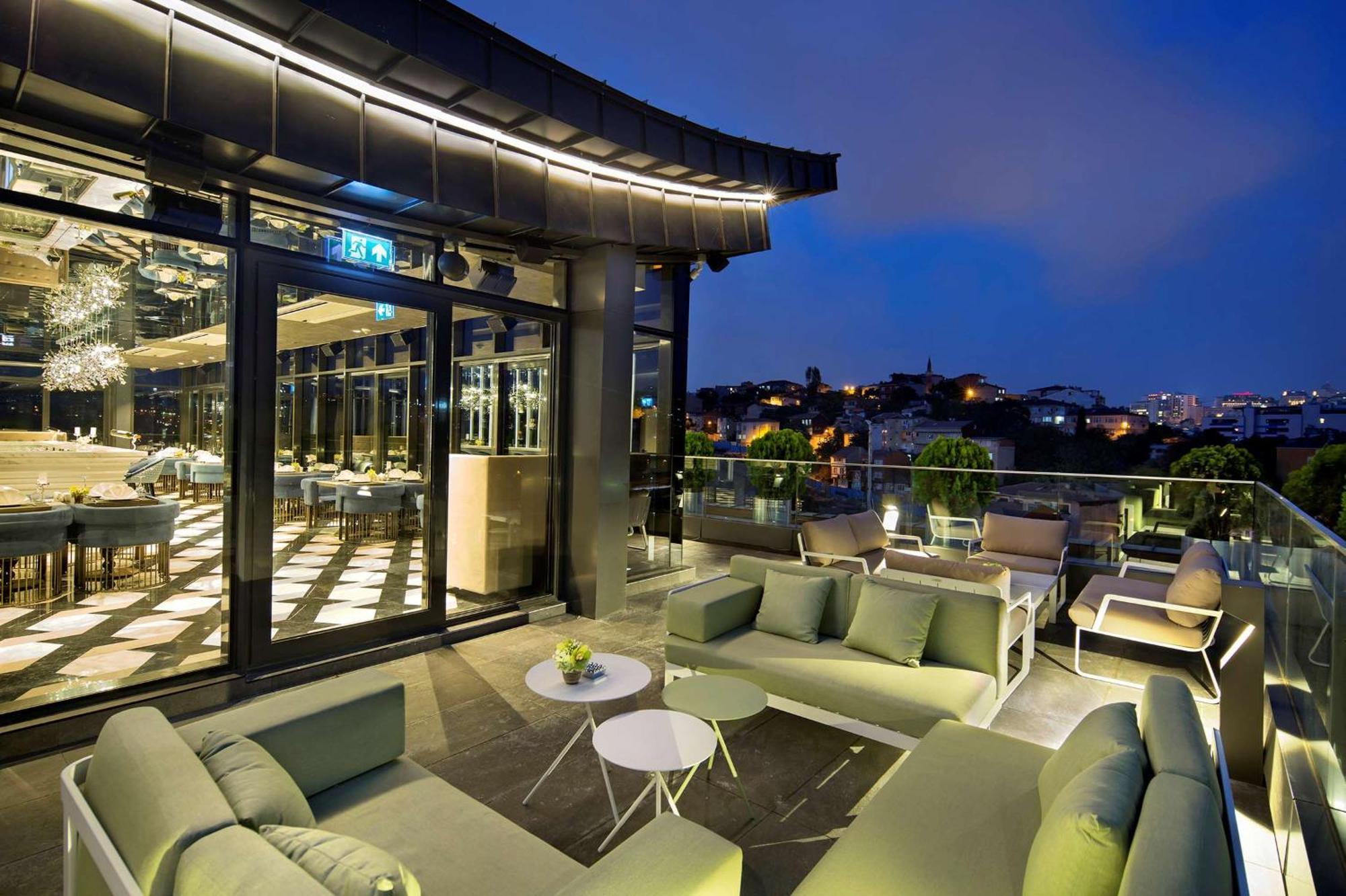 Hotel Doubletree By Hilton Istanbul - Piyalepasa Exterior foto